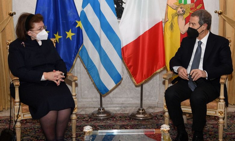 Sicilia: Il governatore riceve la ministra della Cultura della Repubblica Greca