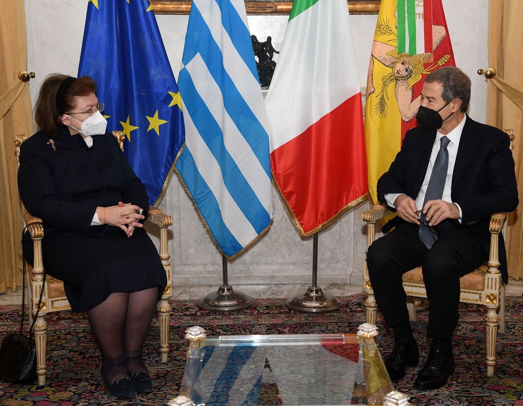 Sicilia: Il governatore riceve la ministra della Cultura della Repubblica Greca