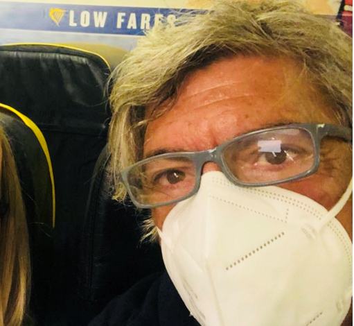 Obbligo mascherina in aereo