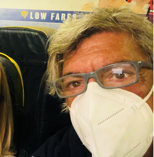 Obbligo mascherina in aereo