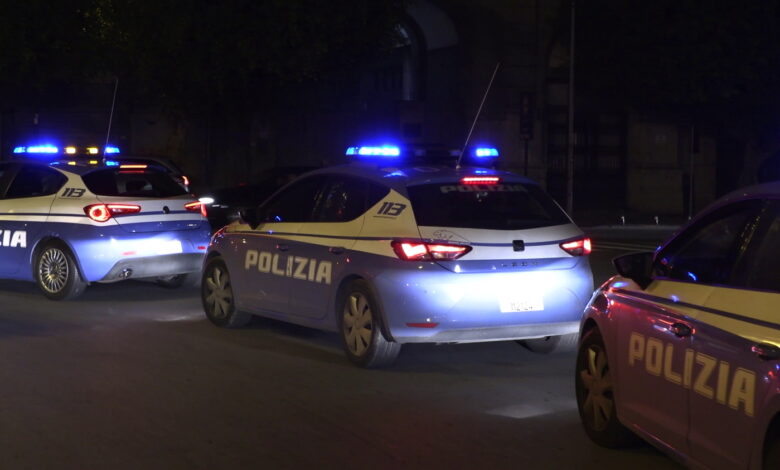 Palermo, rubano auto e scatta l'inseguimento. 20 minuti di serio pericolo con la polizia alle costole.
