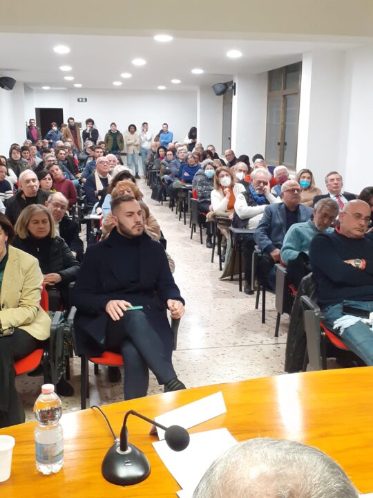 confronto pubblico tra Comune e cittadini di Palermo