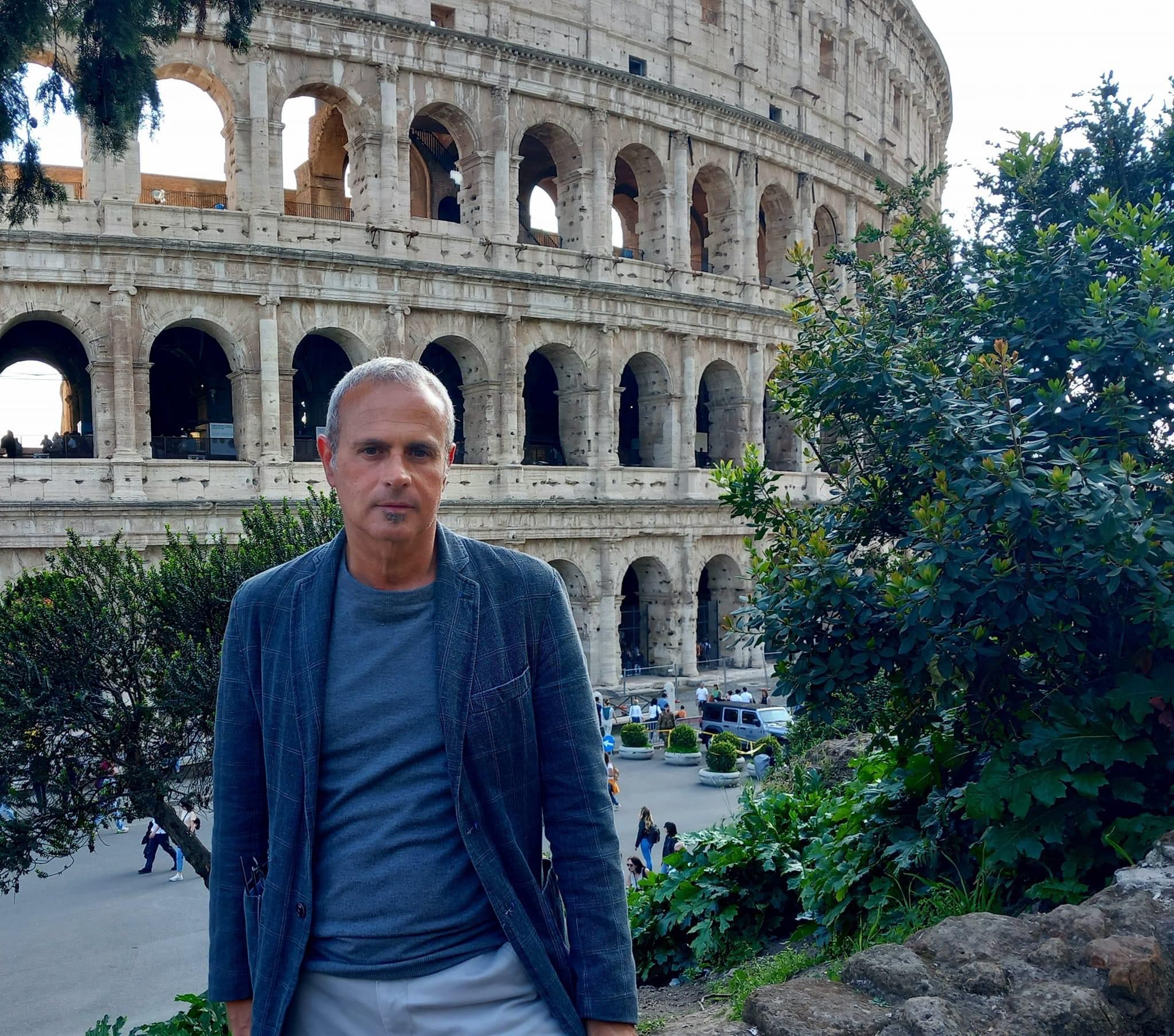 Alberto Samonà, giornalista e scrittore siciliano, è stato nominato consigliere di amministrazione del Parco archeologico del Colosseo.