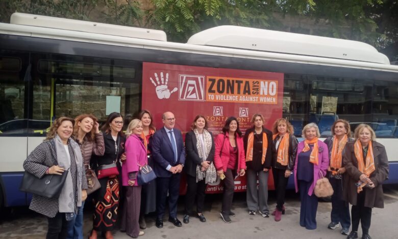 Al via la campagna a sostegno delle donne vittime di violenza o stalking promossa dai Club locali di ZONTA INTERNATIONAL .